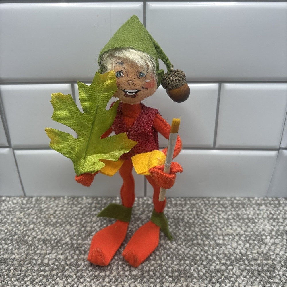 Annalee 2012 8 In Fall Elf In New Condition With Original Tag On Hat